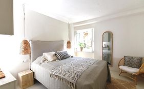 Boutique Guesthouse Na Valu